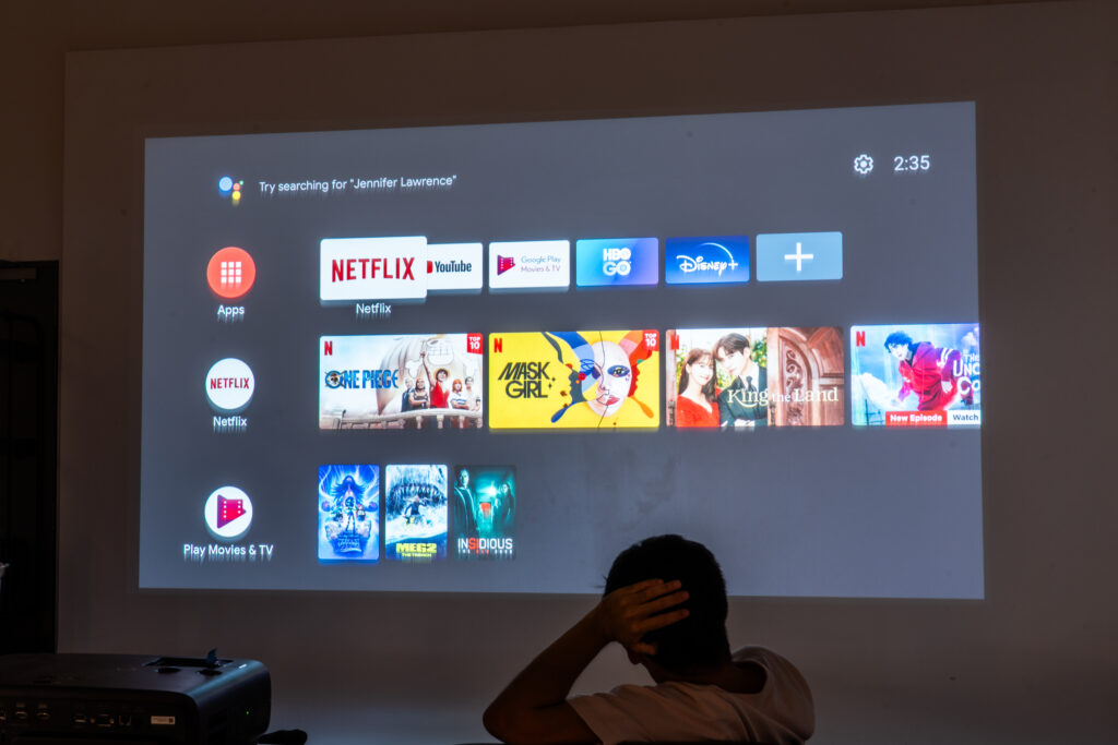 BenQ W4000i: Android TV